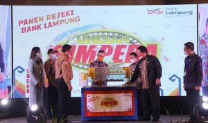 Usai RUPS LB Bank Lampung, Arinal Luncurkan ‘L Saving’ dan ‘L Online’