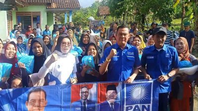 Jumat Berkah! Paisaludin Bagikan 59 Paket Sembako ke Warga Tanjung Rejo
