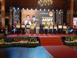 Gubernur Lampung Terima Penghargaan Satyalancana Aditya Karya Mahatva Yodha