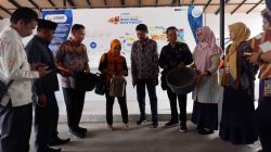 Produk Pakan Ikan Rendah Karbon Pertama di Indonesia dari Balai Riset Budidaya Ikan Hias